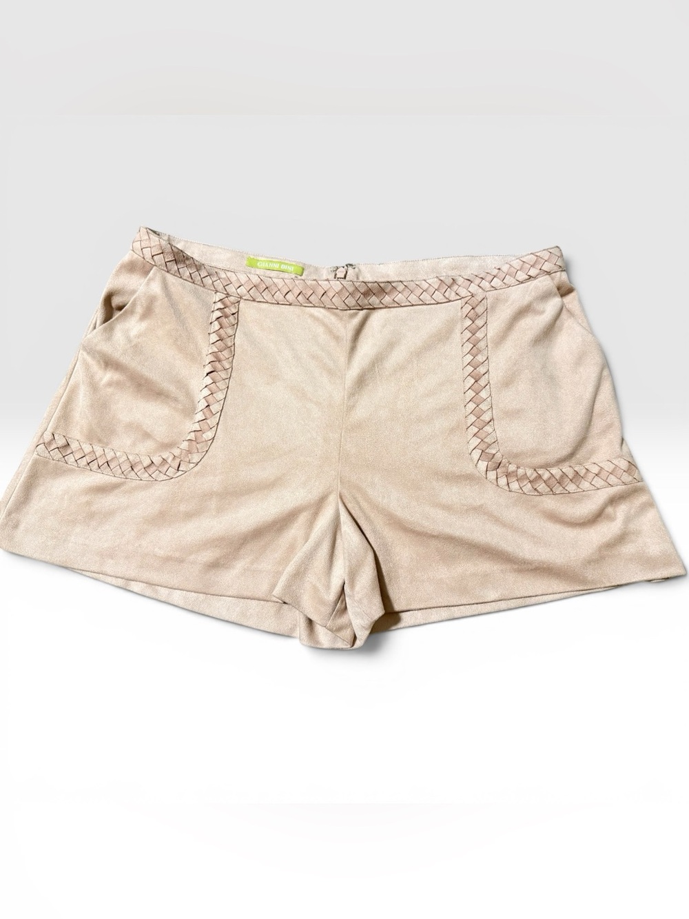 NWT Gianni Bini Faux Suede Braided Trim Shorts Ballet Pink Large